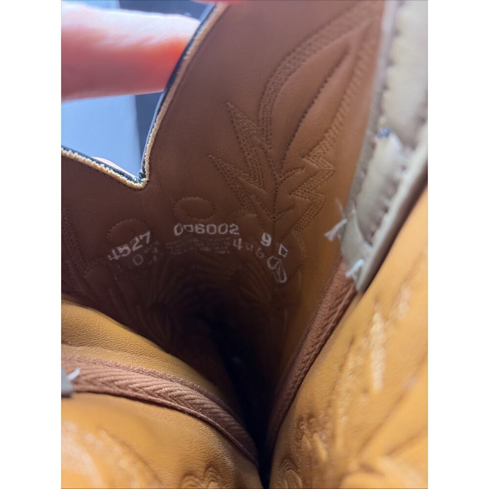 Vintage Boots Mens 9 D Western Cowboy Tan Faux Leather Pull On Mid-Calf Block - Picture 7 of 8